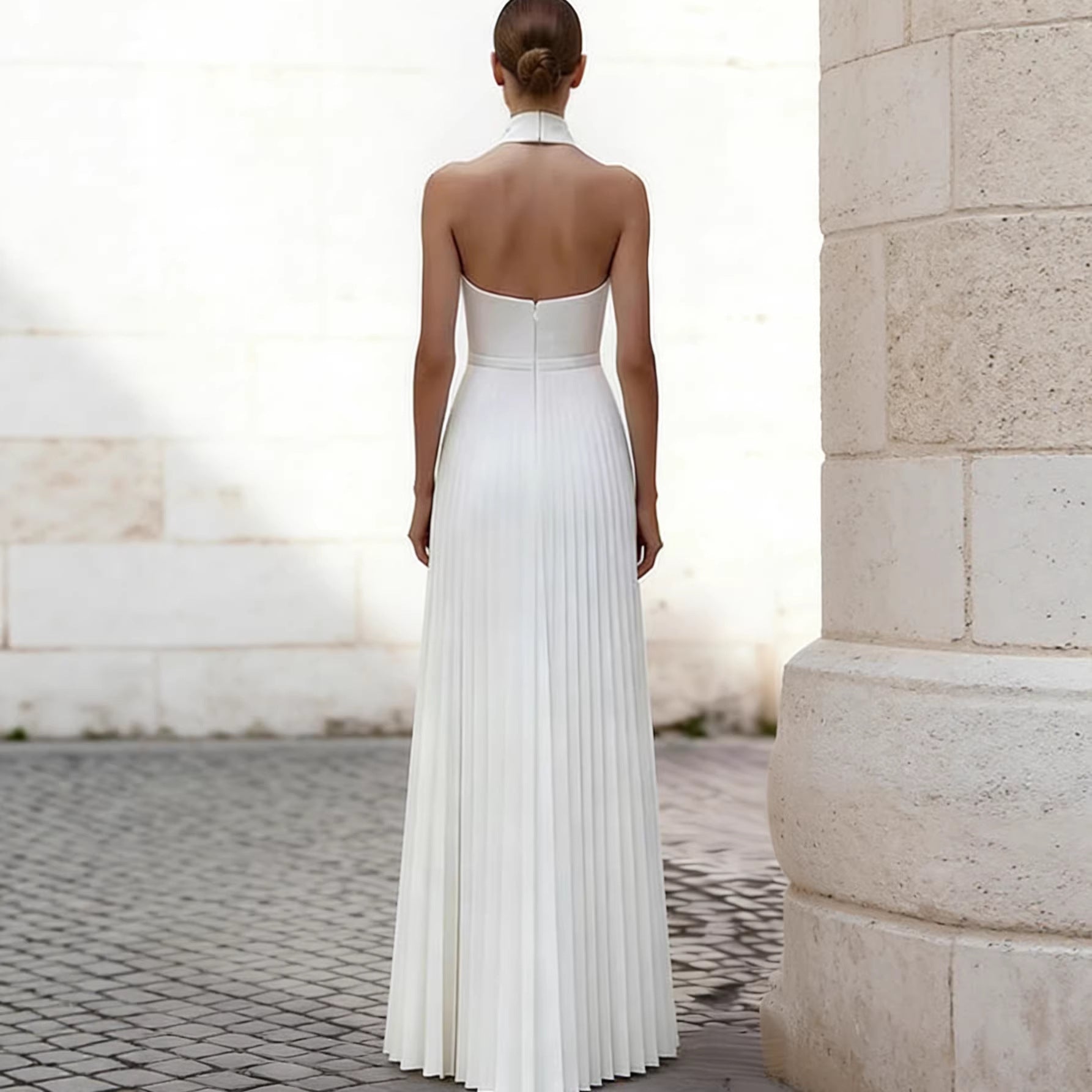 Elegant Irregular Pleated Fitted Strapless Dress for Women Fashionable Formal Wear